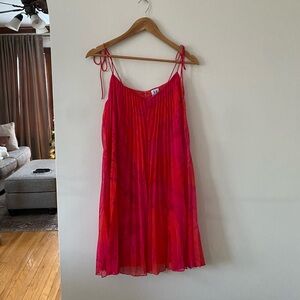 Halston Heritage Pleated Flowy Dress | Pink | Size S